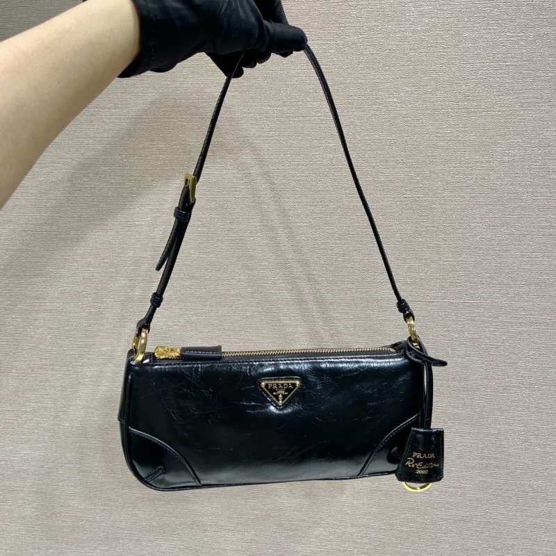Pra*a hobo bags